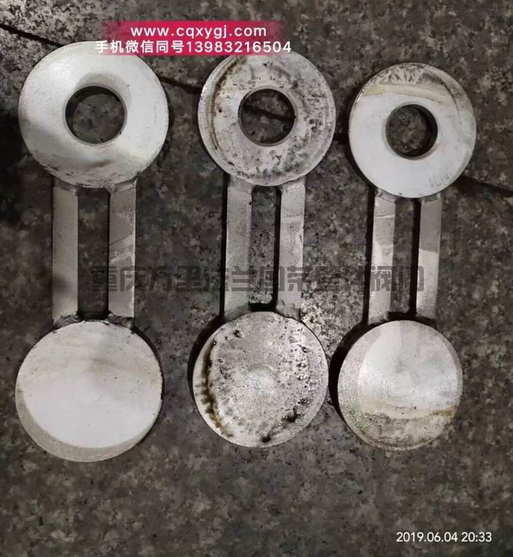 调整大小 default.jpeg