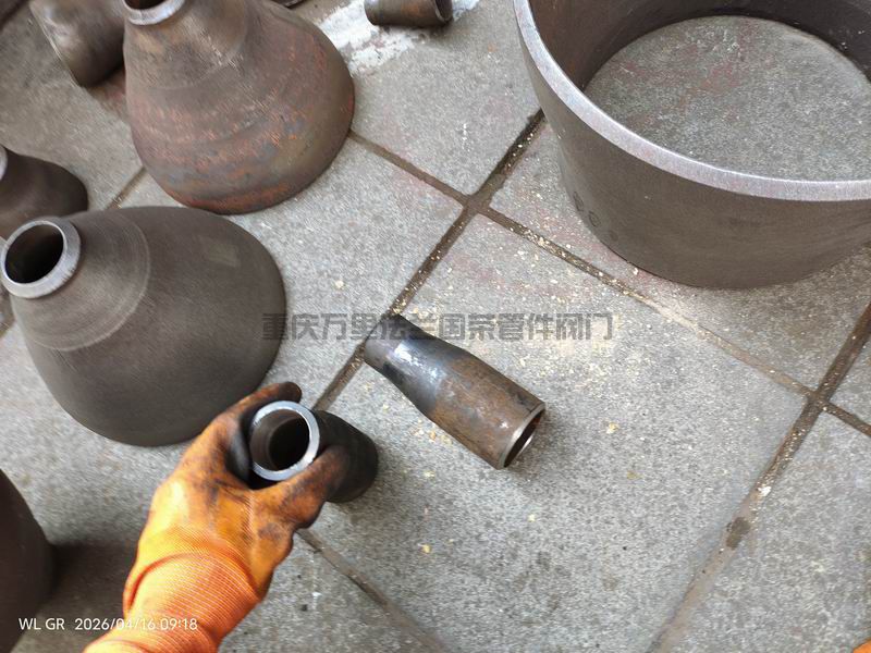 加长大小头 异径管(图4)