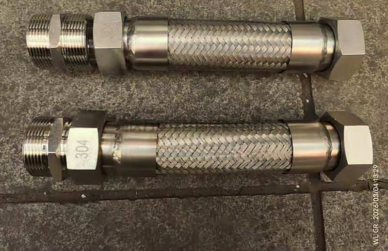 不锈钢304外螺纹金属波纹软管(图2)