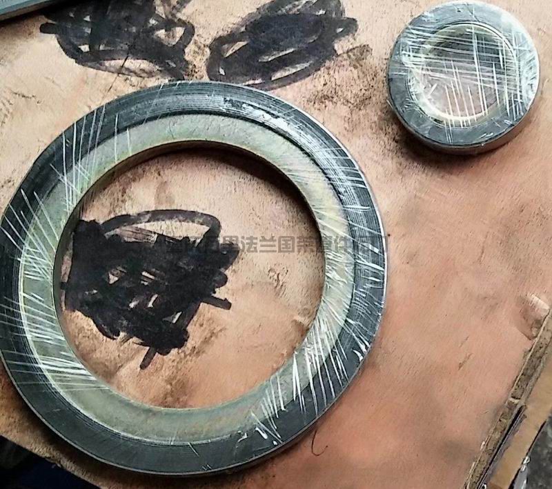 B型金属缠绕垫(图7)